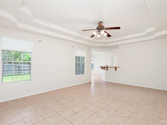 3rd image of 604 Baily Dr