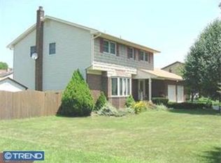 141 Hempstead Rd, Hamilton, NJ 08610