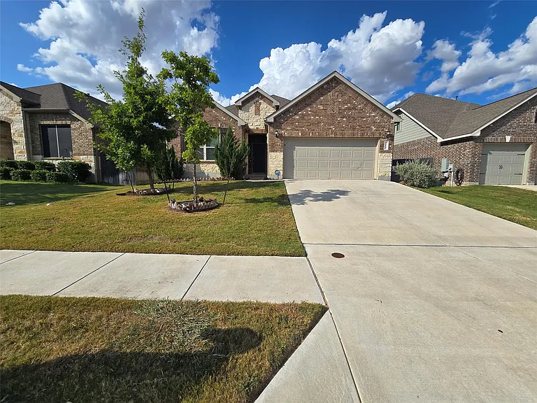 6129 Gimignano Pl — Photo 2