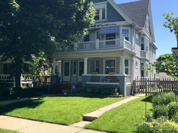 2018 N 51st St, Milwaukee, WI 53208