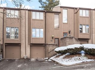 156 Linden Ct, Pittsburgh, PA