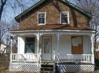 35 Foster St, Pontiac, MI 48342