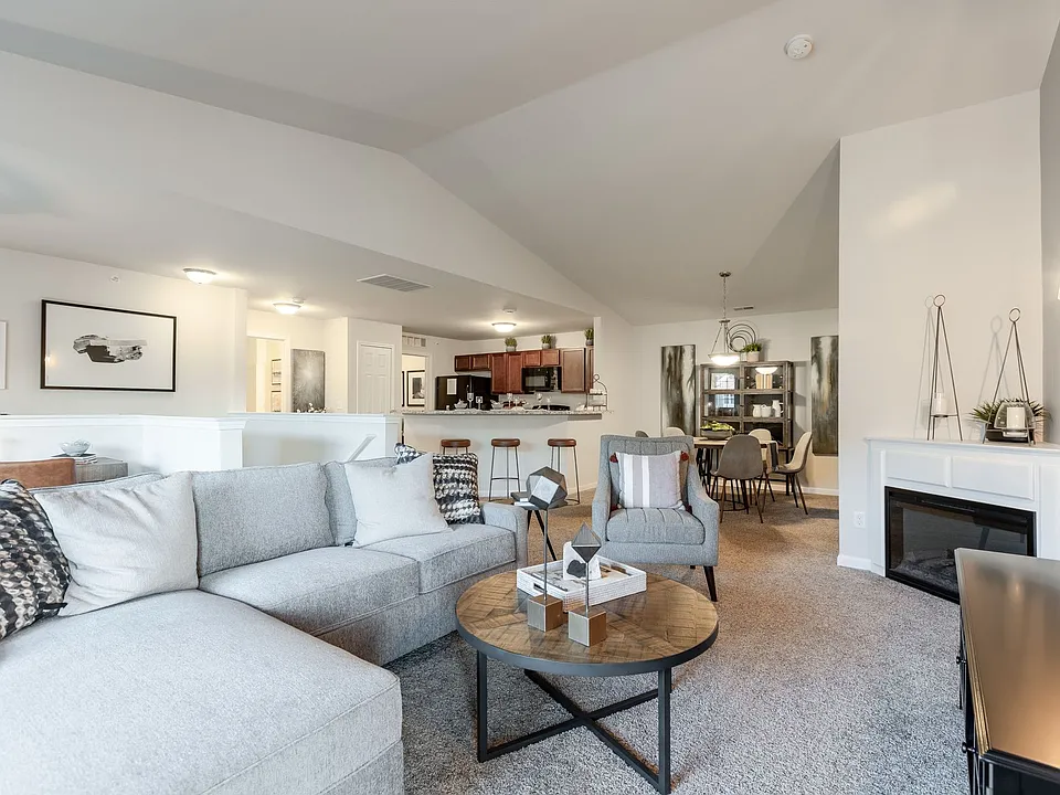 Harvard Place Apartments