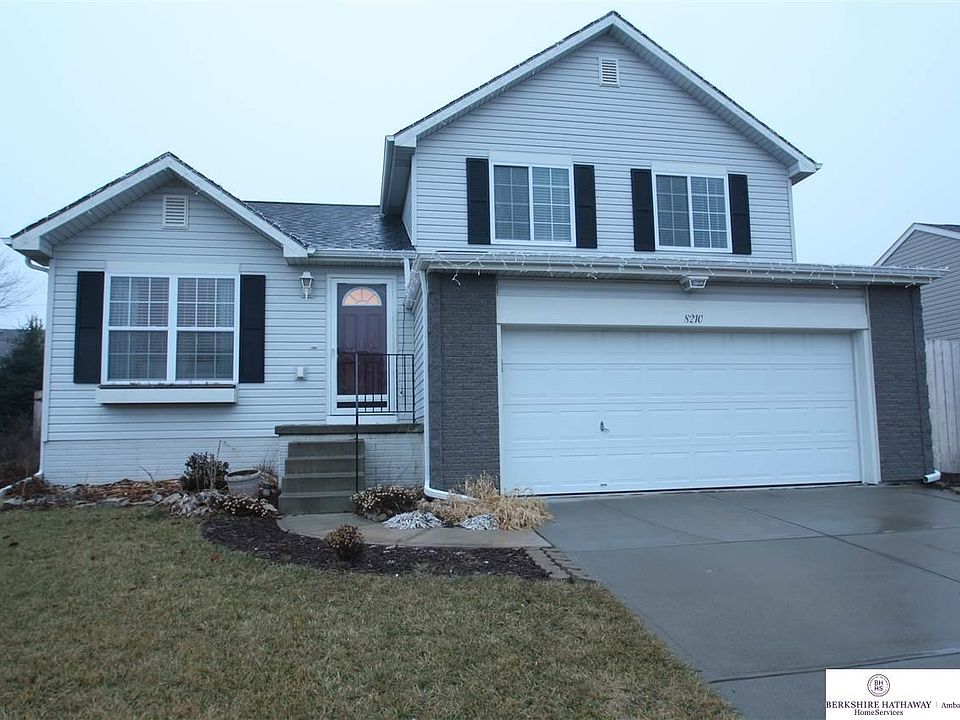 1st image of 8210 S 161st Ter