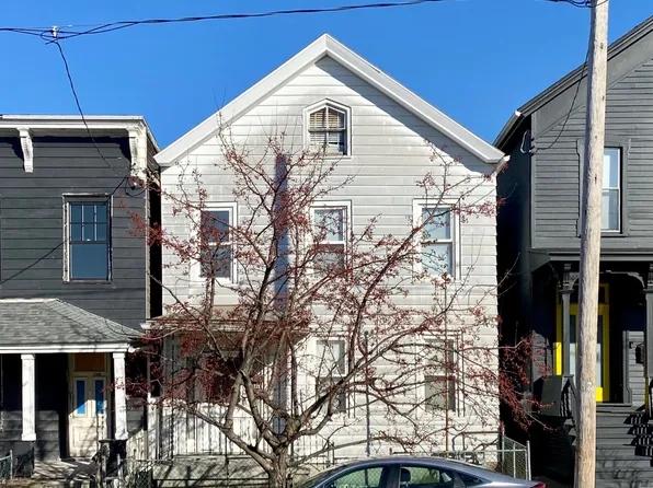 218 State St, Hudson, NY 12534