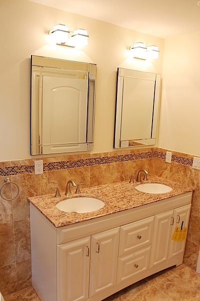 dual sinks, other bath