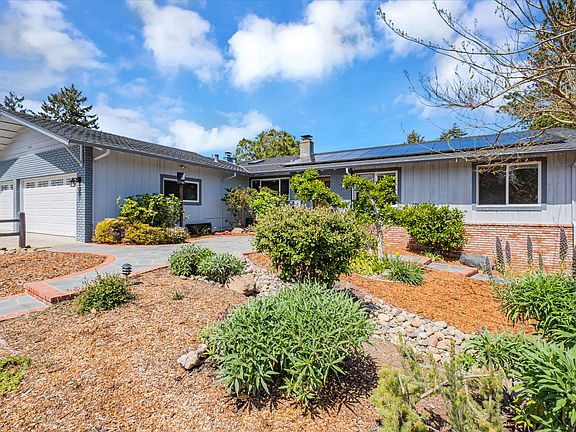3-web-or-mls-107-oak-creek-blvd_04242025