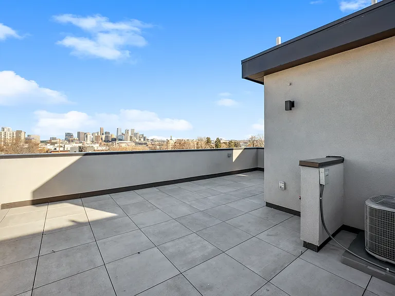 2326 Eliot St #3 — Photo 16