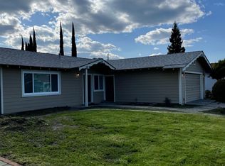 100 Rainier Cir, Vacaville, CA 95687