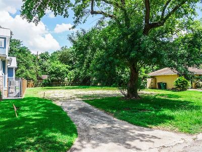 2114 Woodcrest Dr, Houston, TX, 77018
