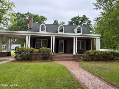 327 E Church Street, Laurinburg, NC, 28352