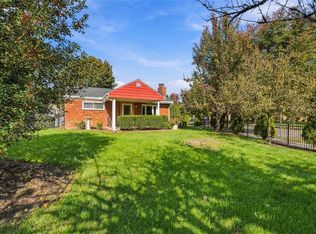 610 Thorn St, Sewickley, PA 15143