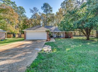 105 Quail Cv, Brandon, MS 39047