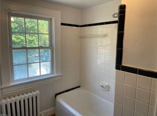 5 Rex Ave, Portsmouth, VA 23702