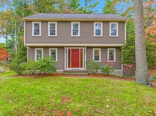 47 Puddle Wharf Ln, Marshfield, MA 02050
