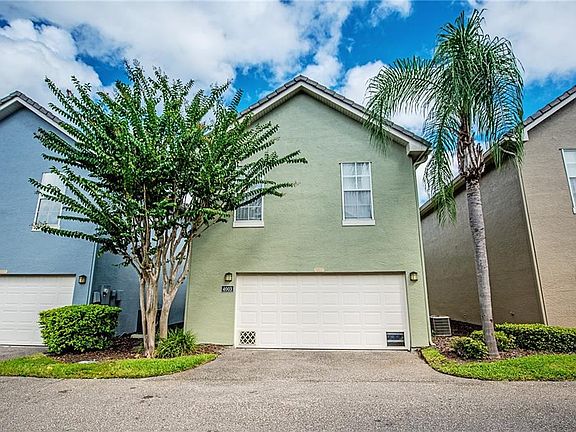 2nd image of 4003 Majesty Palm Ct