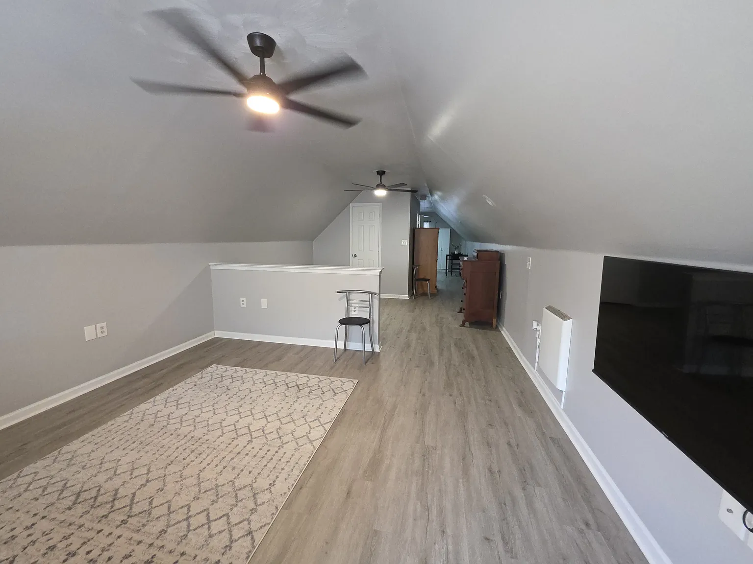 1 bed, 550 sqft, $1,000 — Photo 3