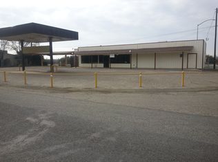 1091 N. Park Dr., Pixley, CA 93256