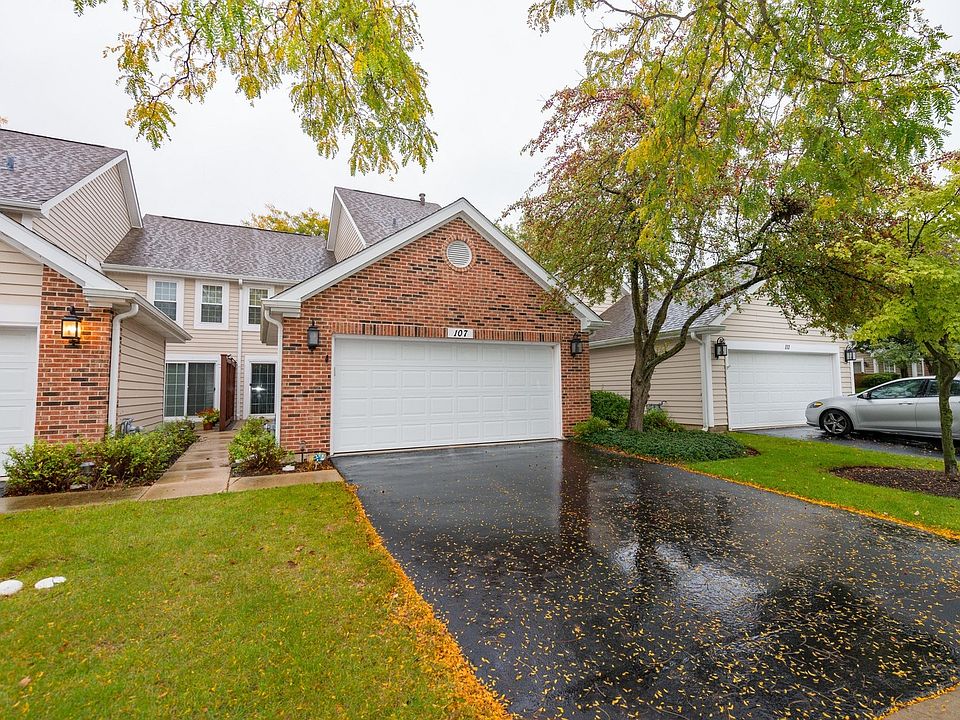 1st image of 107 Whitman Dr