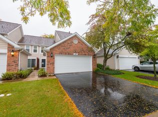 107 Whitman Dr, Schaumburg, IL 60173