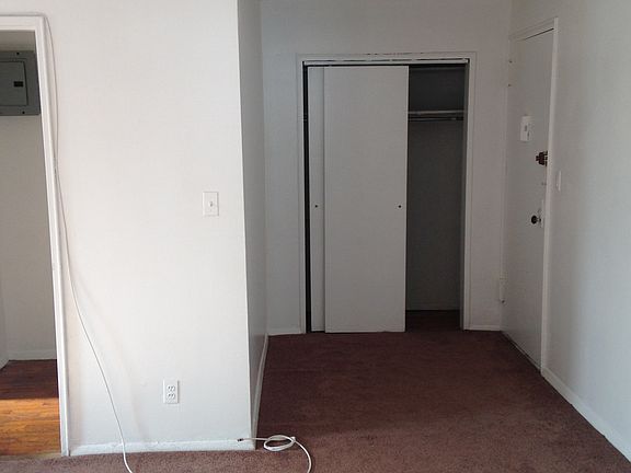 2nd image of 270 N Broadway #2