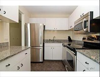 3rd image of 3660 N Lake Shore Dr APT 4401