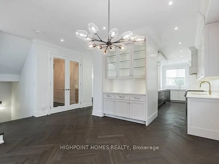 72B Gooderham Dr #UPPER — Photo 4