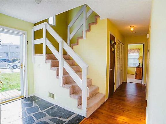 3rd image of 619 Terrace Ave