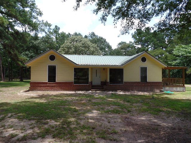 1st image of 1075 Plantation Dr