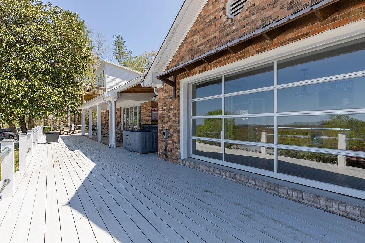 Building Photo - 160 Emalyn Ct
