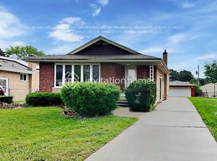 10111 S 53rd Ave, Oak Lawn, IL