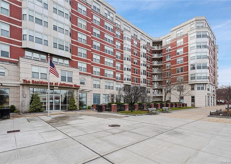 1st image of 300 Mamaroneck Ave APT 614