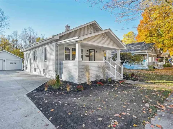 715 Saint Joseph St, Adrian, MI 49221