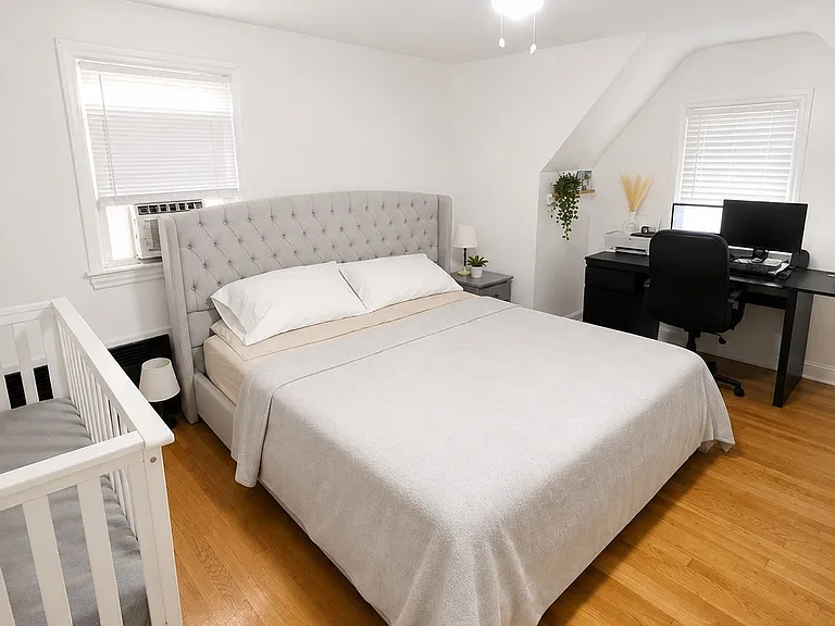 292-294 Florida Ave #2 — Photo 10
