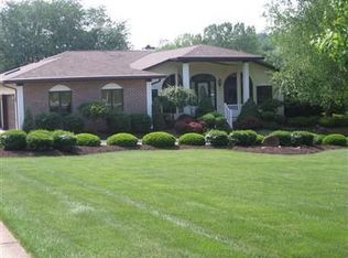 1562 Swigart Rd, Barberton, OH 44203