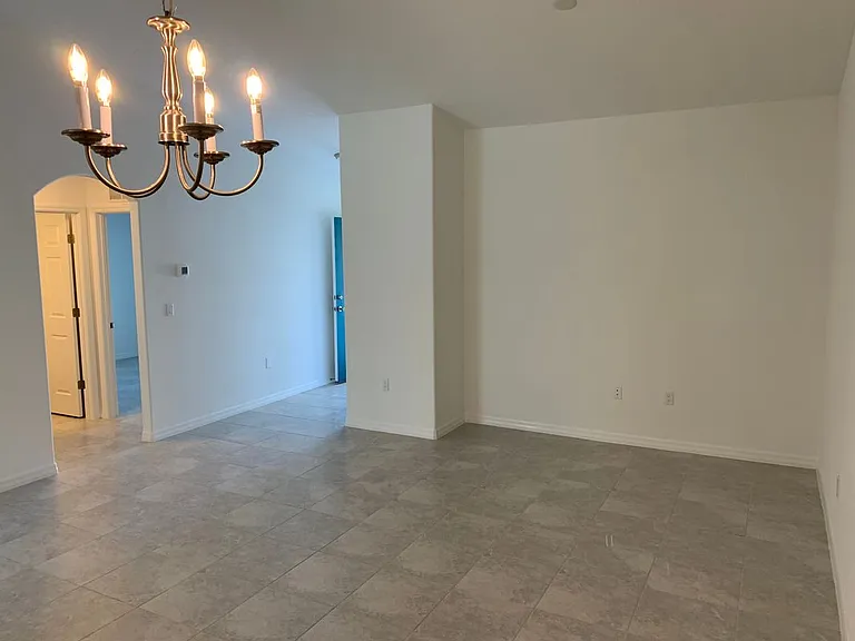 124 Plain View Dr #B — Photo 13
