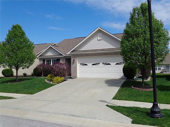 2nd image of 15490 Landsbrook Run W