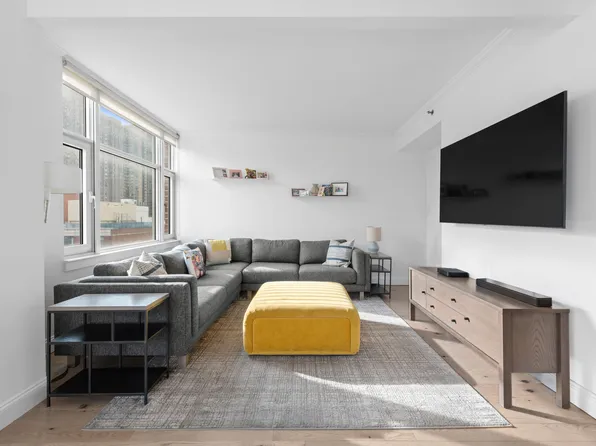 404 East 76th Street image 4 of 16