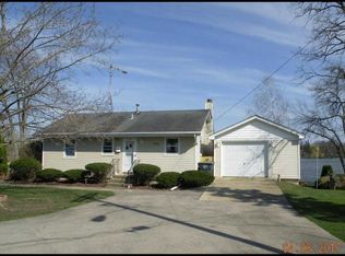 9731 276th Ave, Trevor, WI 53179