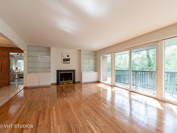 4th image of 1540 Cambridge Ave