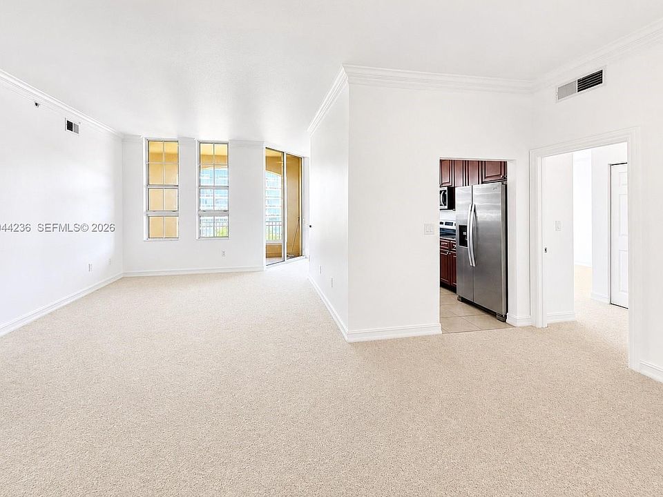 1st image of 3001 NE 185th St APT 515