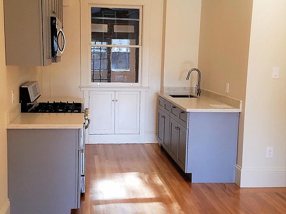 4th image of 725 Ofarrell St APT 5