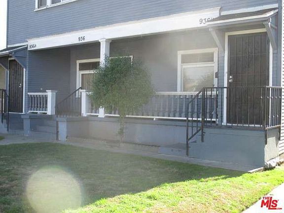 2nd image of 936 W 48th St