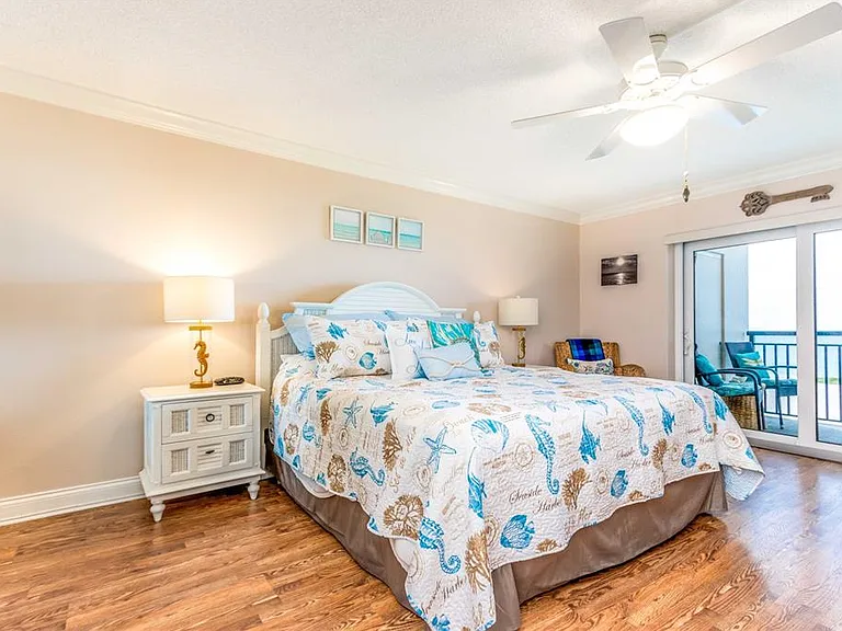 1270 Gulf Blvd #708 — Photo 19