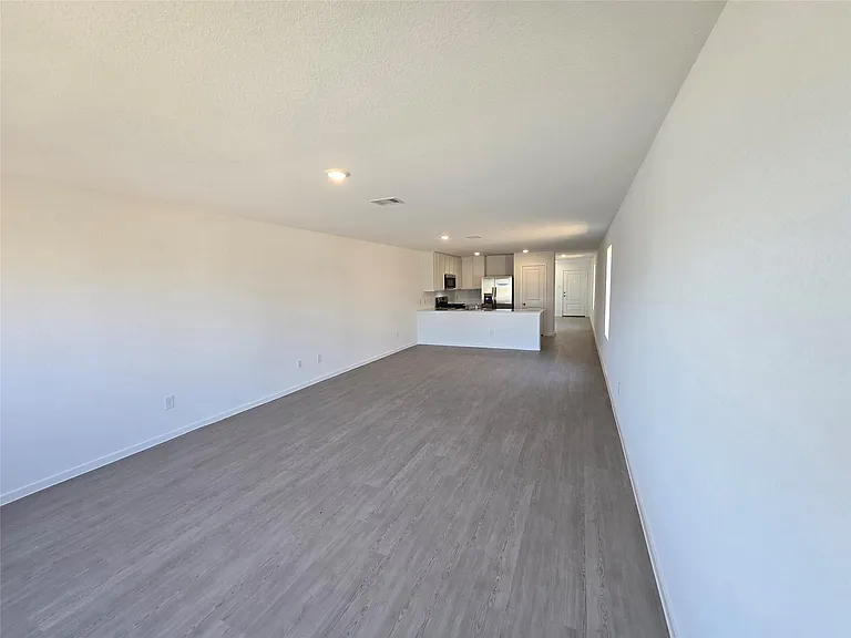 18784 Loom Dr — Photo 3