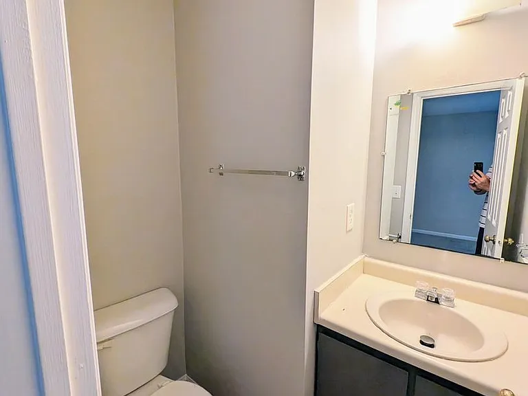 4300 Presley Ct — Photo 10