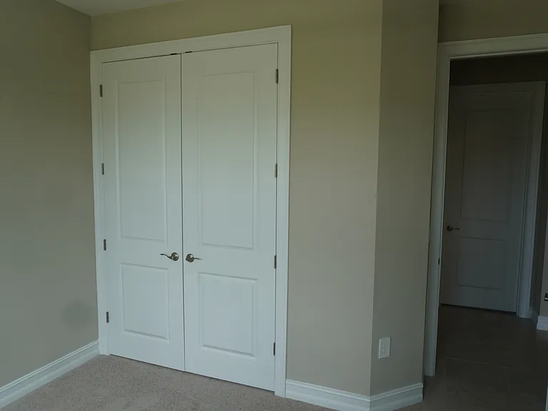 16027 Crofton Springs Way — Photo 23