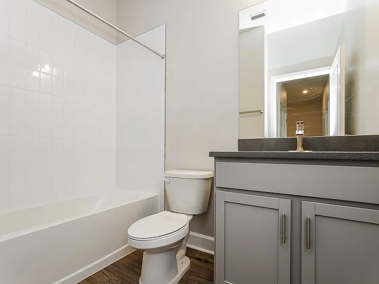 Chatham 4x3.5 - Bathroom