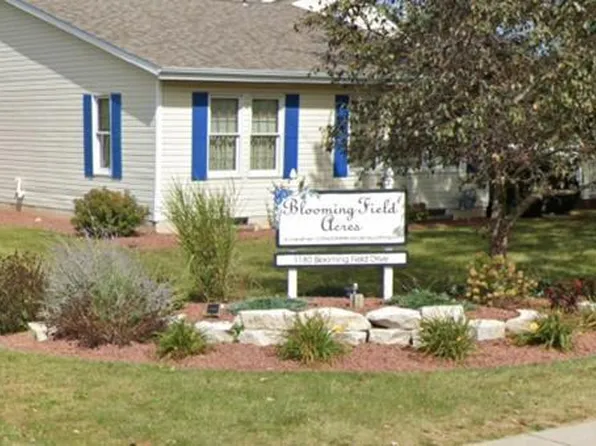 1180 Bloomingfield Drive #406, Whitewater, WI 53190