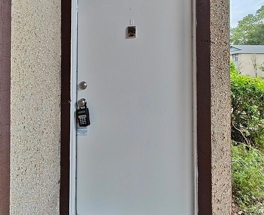 2nd image of 478 Bentwood Ln #B
